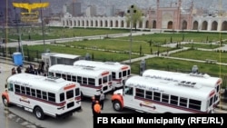 شاروالی کابل فعالیت بس‌های شهری را در کابل آغاز کرد.