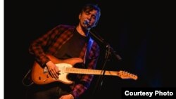 Гоце Симоноски на сцена - фото Стефан Рајхл