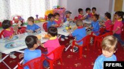 یکی از کودکستان های شهر کابل که زمانی تعداد زیادی از اطفال در نگهداری و آموزش می دیدند