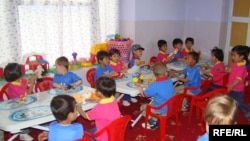 تصویر آرشیف: اطفال در یکی از کودکستان های شهر کابل 