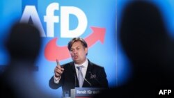Maximilian Krah, membru al Parlamentului European din partea partidului german de extremă dreapta AfD (Alternativa pentru Germania).