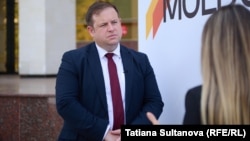 Միացյալ Թագավորության Եվրոպայի և Հյուսիսային Ամերիկայի հարցերով պետնախարար Սթիվեն Դաութի, արխիվ