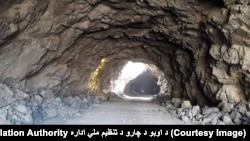 د بخش اباد بند تونل