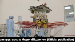 Створення українського супутника «Січ 2-30»