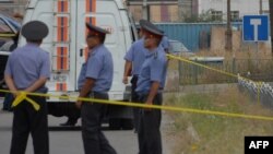 Сүрөттүн окуяга тиешеси жок.  