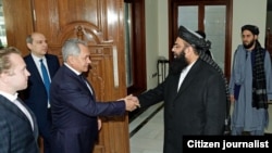 د طالبانو د ريیس‌الوزرا سیاسي مرستیال مولوي عبدالکبیر له شویګو سره په کتنه کې وویل چې د طالبانو حکومت غواړي په سیمه‌‌‌ییزو فارمټونو کې معناداره حضور ولري.