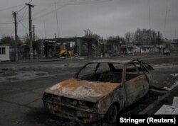Поврежденный автомобиль в прифронтовом Покровском. Днепропетровская область, 11 ноября 2025 года