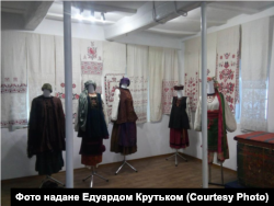 Музей, створений у селі Кузубівка Едуардом Крутьком