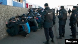 Орусия. Мигранттар боюнча рейд. Архивдик сүрөт. 