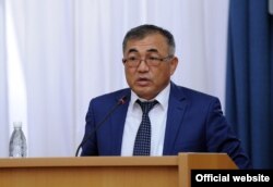 Улукбек Кармышаков.