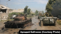 Колона чеченського батальйону «Восток» у Цхінвалі, Південна Осетія. 2008 рік