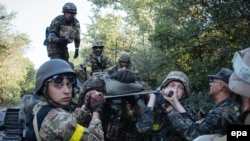 Українські солдати біля Іловайська, 10 серпня 2014 року