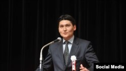 Адиль Турдукулов.