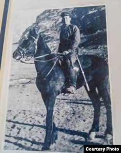 Бардан Турдалиев в военные годы.