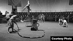 Циркус - проба, фотографија на Маја Аргакиева