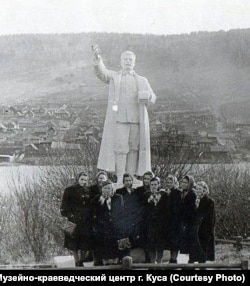 The Stalin monument -- made of "quite good Soviet" concrete -- was erected in Kusa's city park.