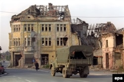 'Njemačka opozicija, točnije SPD, vidjela je nešto što Kohl i Genscher nisu u početku vidjeli, a to su grozote Vukovara (na fotografiji), grozote jednog napada koji je bio krvav i neprihvatljiv.'