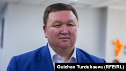 Мирлан Жээнчороев.