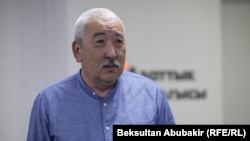 Депутат Исхак Масалиев.