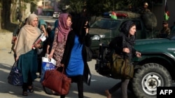 Жардыруу болгон университеттин студенттери