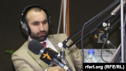 انتظار خادم