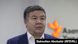 Алмамбет Шыкмаматов.