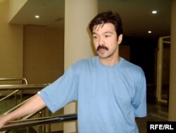 Мустапа Чокойдун тасмадагы ролун аткарган Азиз Болот уулу Бейшеналиев. 09.9.2008.