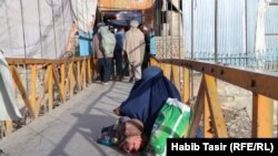 یکی از زنان نیازمند