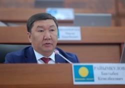 Бактыбек Райымкулов.