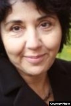 ნასრინ ბასირი, ირანელი პოლიტოლოგი