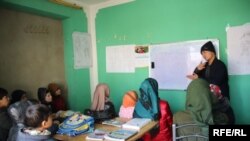  آرشیف، صنف درسی ناشنوایان در شمال افغانستان