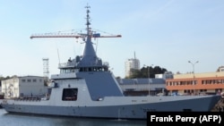 Una dintre cele patru corvete de tip Gowind 2500 pe care francezii de la Naval Group susțineau că le vor construi pentru România. Deși au câștigat licitația, nu au semnat contractul, iar Ministerul Apărării a oprit procedura.