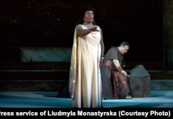 Людмила Монастирська