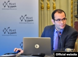Septimius Pârvu spune că proiectele de dezvoltare a localităților sunt necesare și au exista cu siguranță proiecte bune, dar lipsa datelor și a transparenței nu permit o analiză eficientă, care să îmbunătățească programul.