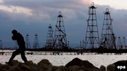 “Kýapaz”/“Serdar” sebitinde Türkmenistan bilen Azerbaýjanyň arasynda dartgynly ýagdaýlar hem ýüze çykypdy. 