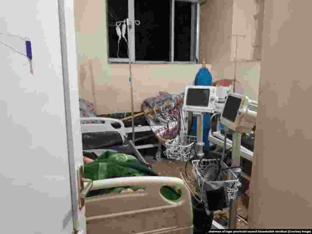 وضعیت شفاخانه&zwnj;ای که در نزدیک آن انفجار موتربمب صورت گرفت.