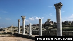 Ruinele unei vechi bazilici din colonia greacă Tauric Chersonesos, fondată acum aproximativ 2500 de ani.