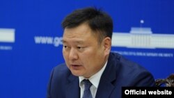 Дуйшенбек Зилалиев.