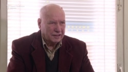 Андов: Претседателот Иванов не го испочитува Уставот