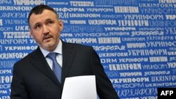 У ДБР кажуть, що депутат напередодні і після початку повномасштабного вторгнення РФ «розміщував у ЗМІ пропагандистські матеріали на шкоду Україні»