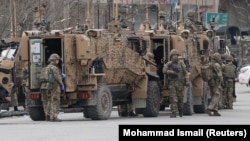 شماری از سربازان ناتو در کابل. March 25, 2020