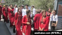 Türkmen studentleri. Arhiwden alnan illýustrasiýa suraty