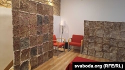 Інсталяцыя беларускай мастачкі Аліны Чорнай