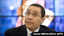 Fostul premier nu a mai prins un loc în Parlament după alegerile din 2020, dar s-a angajat la Pro România, partid pe care îl conduce. Imagine generică cu Victor Ponta. 