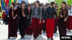 Туркменские студенты (иллюстративное фото)