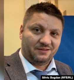 Silviu Bogdan, „Las Fierbinți” store London