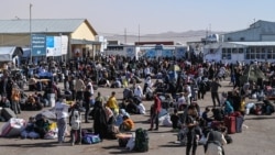 پناهجویان برگشته افغان از ایران در اسلام قلعه - آرشیف