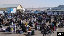 پناهجویان برگشته افغان از ایران در اسلام قلعه - آرشیف