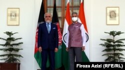 عبدالله عبدالله رئیس شورای عالی مصالحه ملی افغانستان با اس جی شنکر وزیر خارجه هند در دهلی جدید.