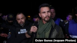 Și apropiatul lui Gerogescu, Eugen Sechila, a fost dus, miercuri seară, la Parchet. Ar fi fost ridicat de la Aeroportul Henri Coandă.